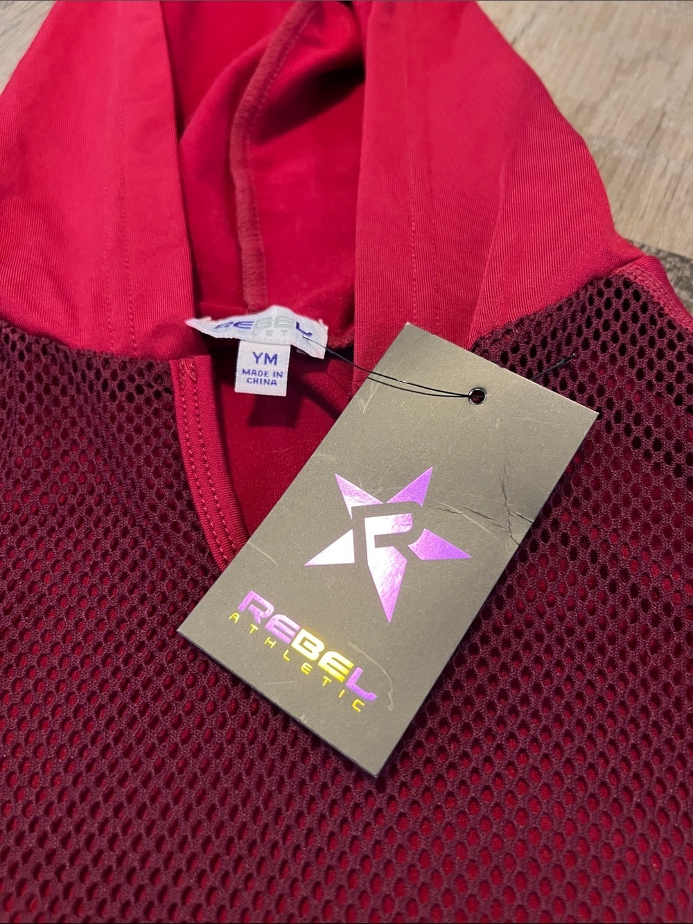 NWT Rebel Athletic Cheer Athletics red mesh hooded crop top size YM - Picture 2 of 5